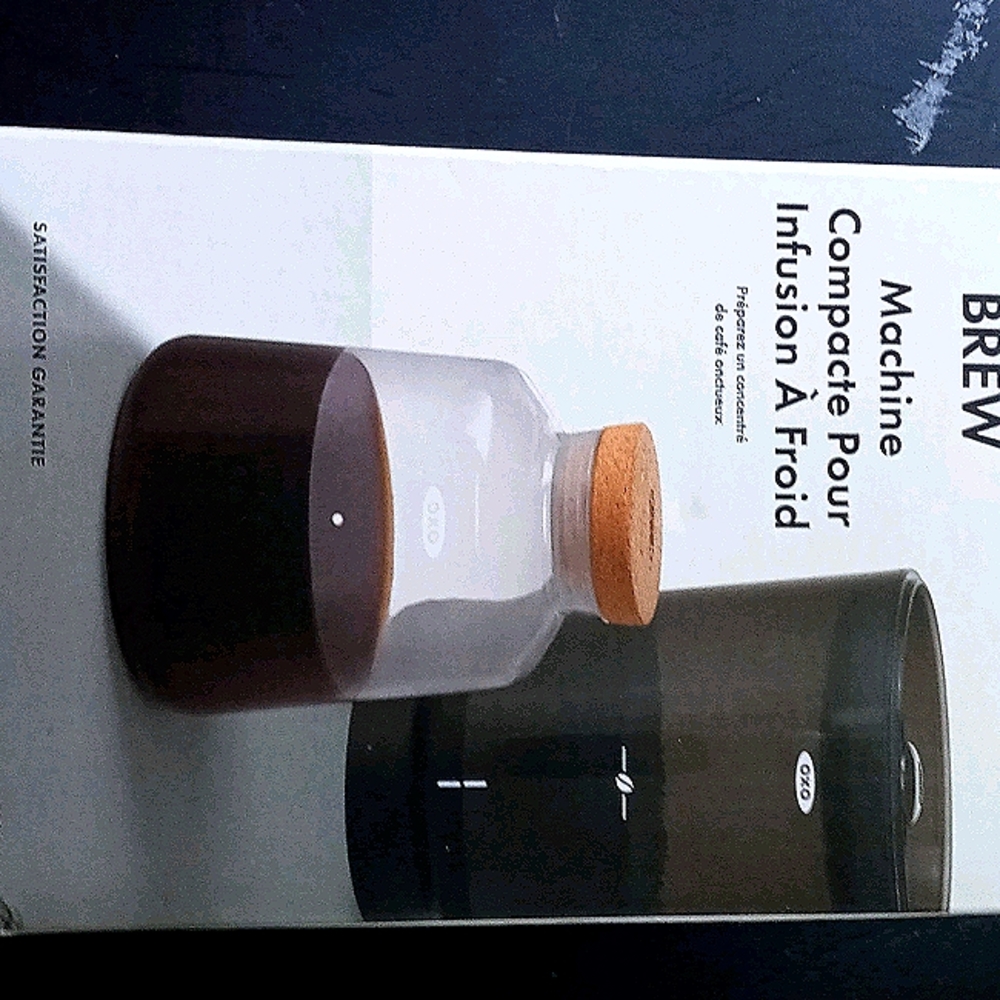 Cold brew coffee maker